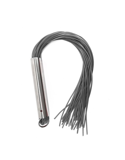Martinet homme manche métal lanières PVC Martinet homme manche métal lanières PVC
